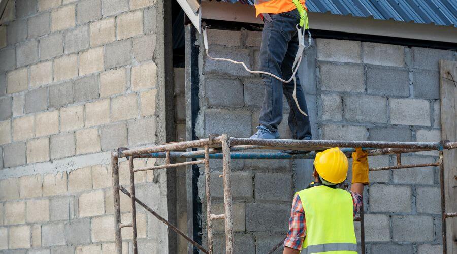 Professional residential roofers in Weston, WY